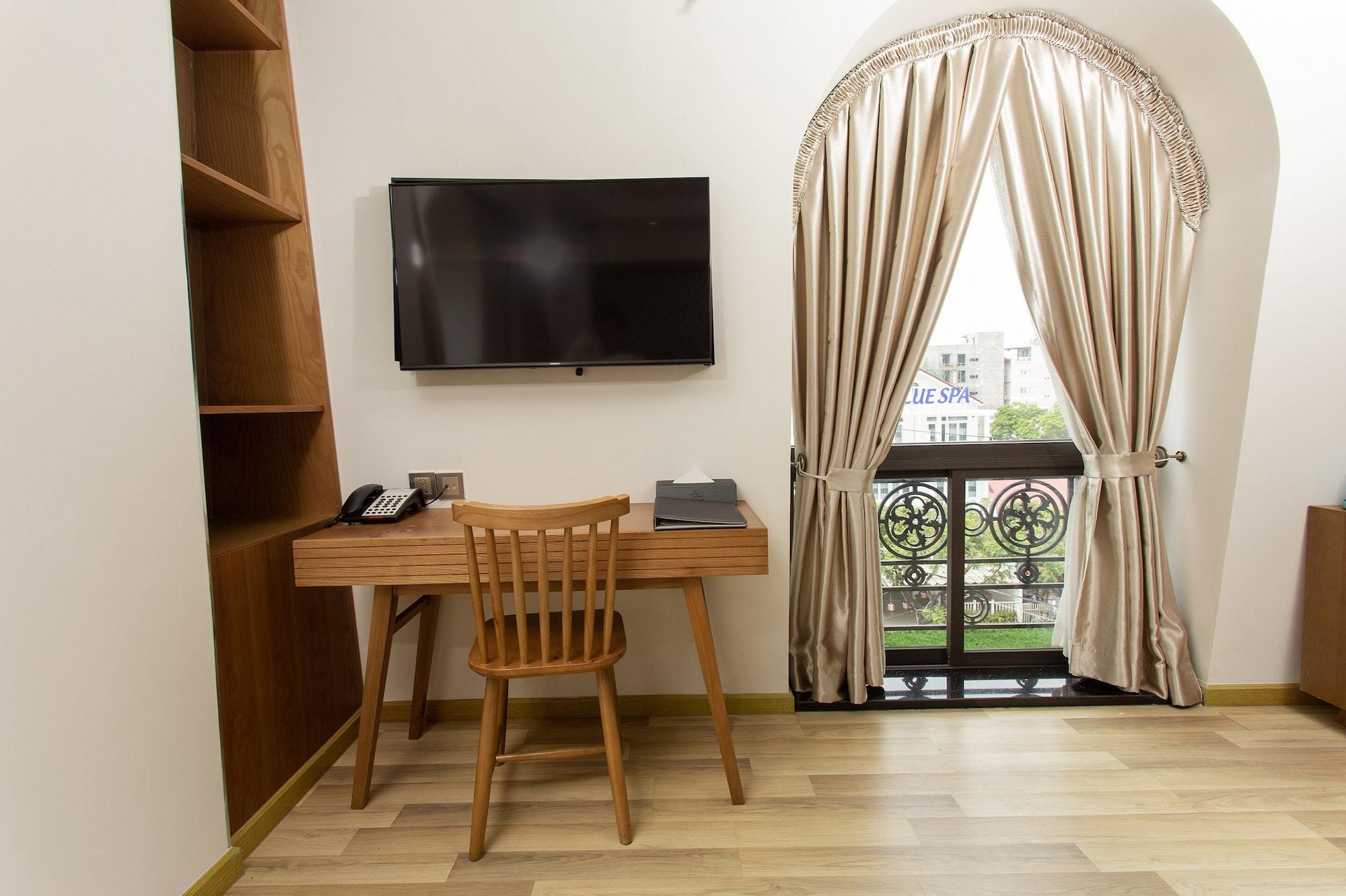 Capital O 781 Brilliant Majestic Hotel Da Nang Luaran gambar