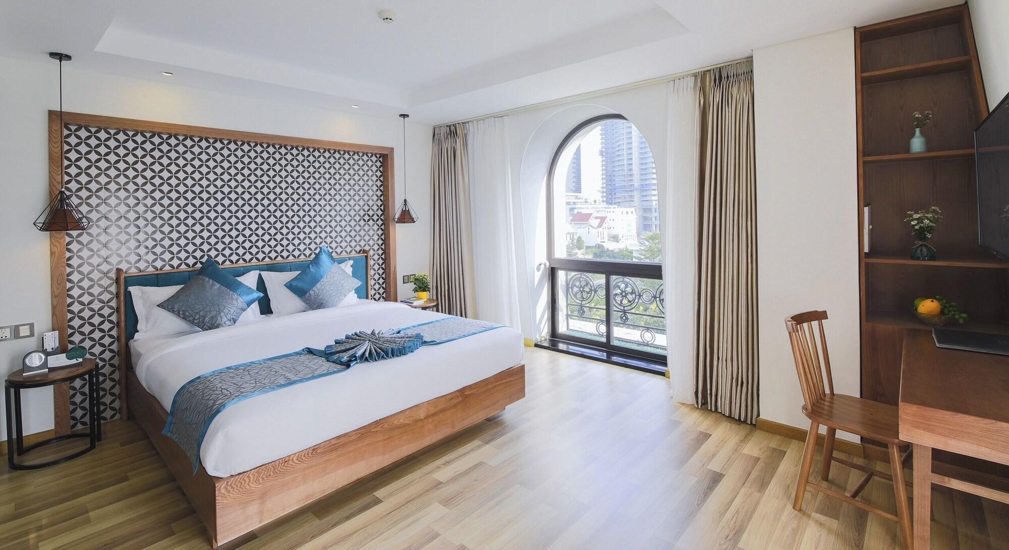 Capital O 781 Brilliant Majestic Hotel Da Nang Luaran gambar