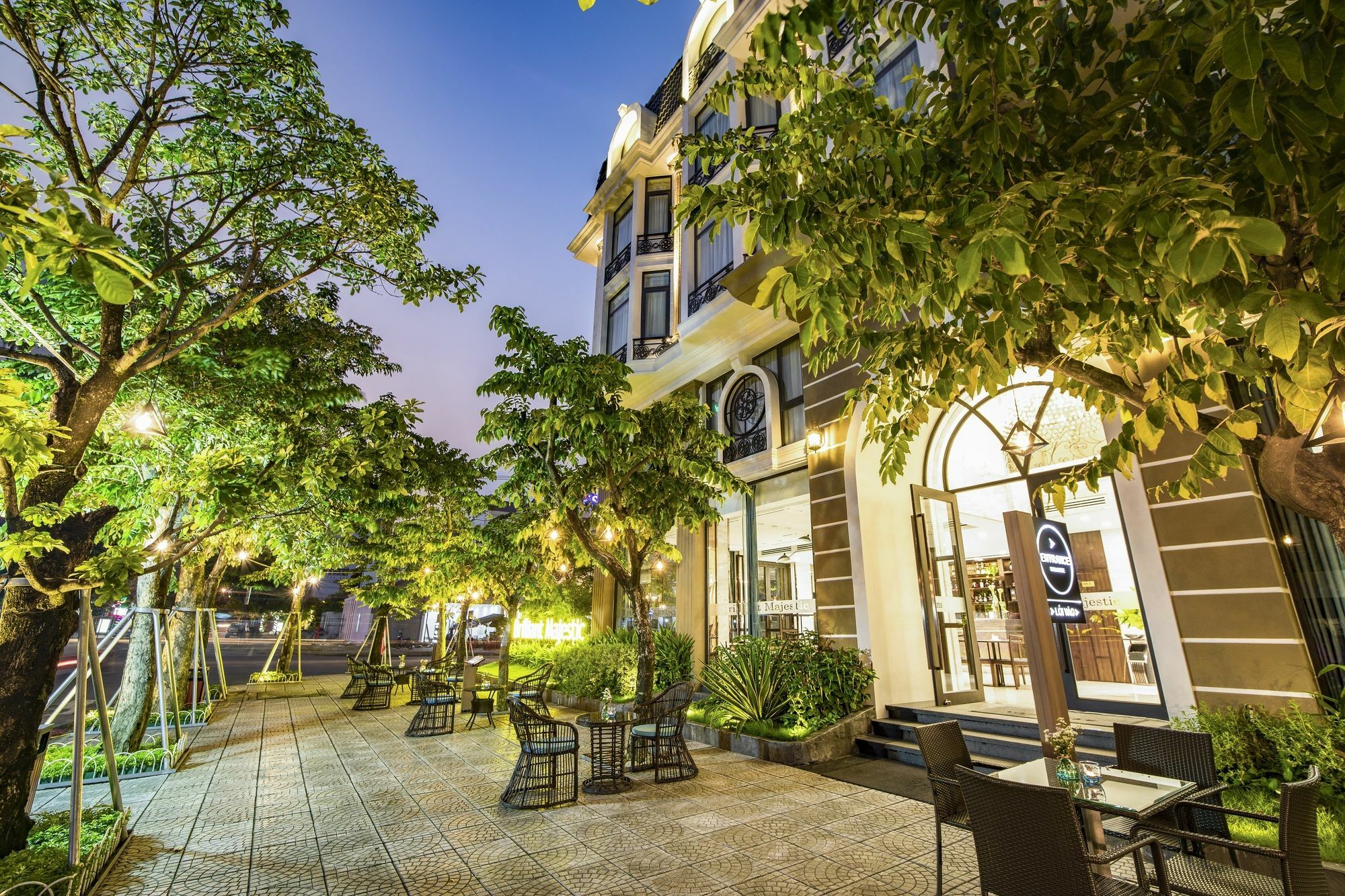 Capital O 781 Brilliant Majestic Hotel Da Nang Luaran gambar