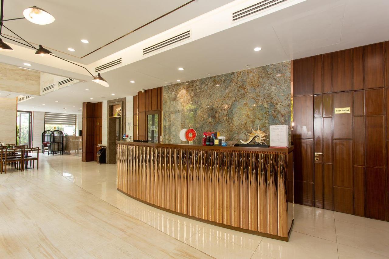 Capital O 781 Brilliant Majestic Hotel Da Nang Luaran gambar