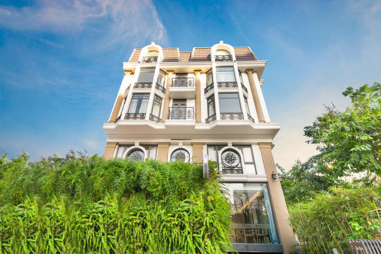 Capital O 781 Brilliant Majestic Hotel Da Nang Luaran gambar